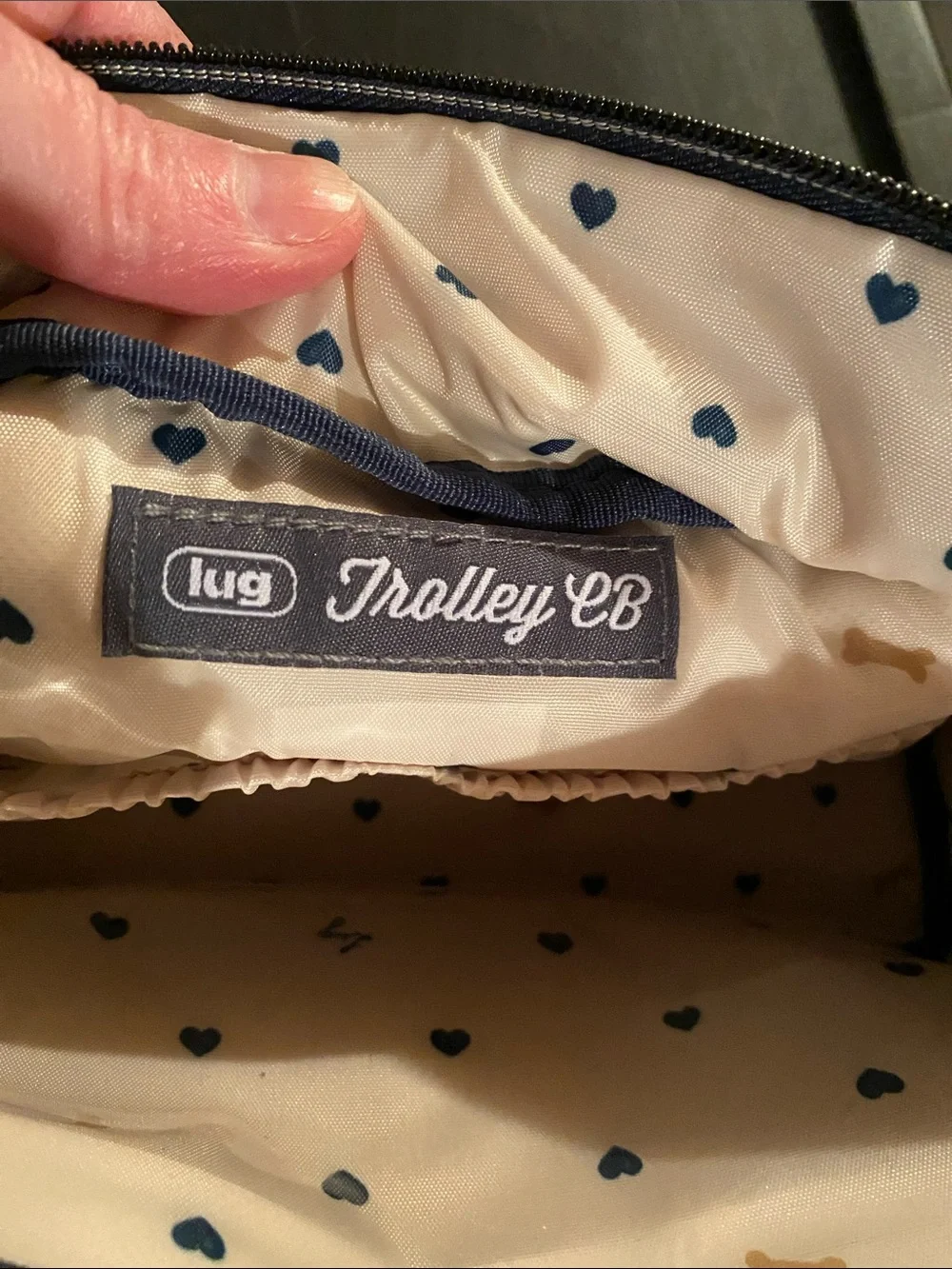 Lug Trolley CB (crossbody cosmetic carrier) NEW. “Paws Navy”
